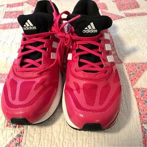Womens Adidas Supernova shoes in deep pink, barely worn